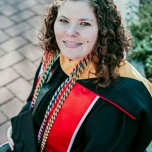 Meet your Posher, Savannah